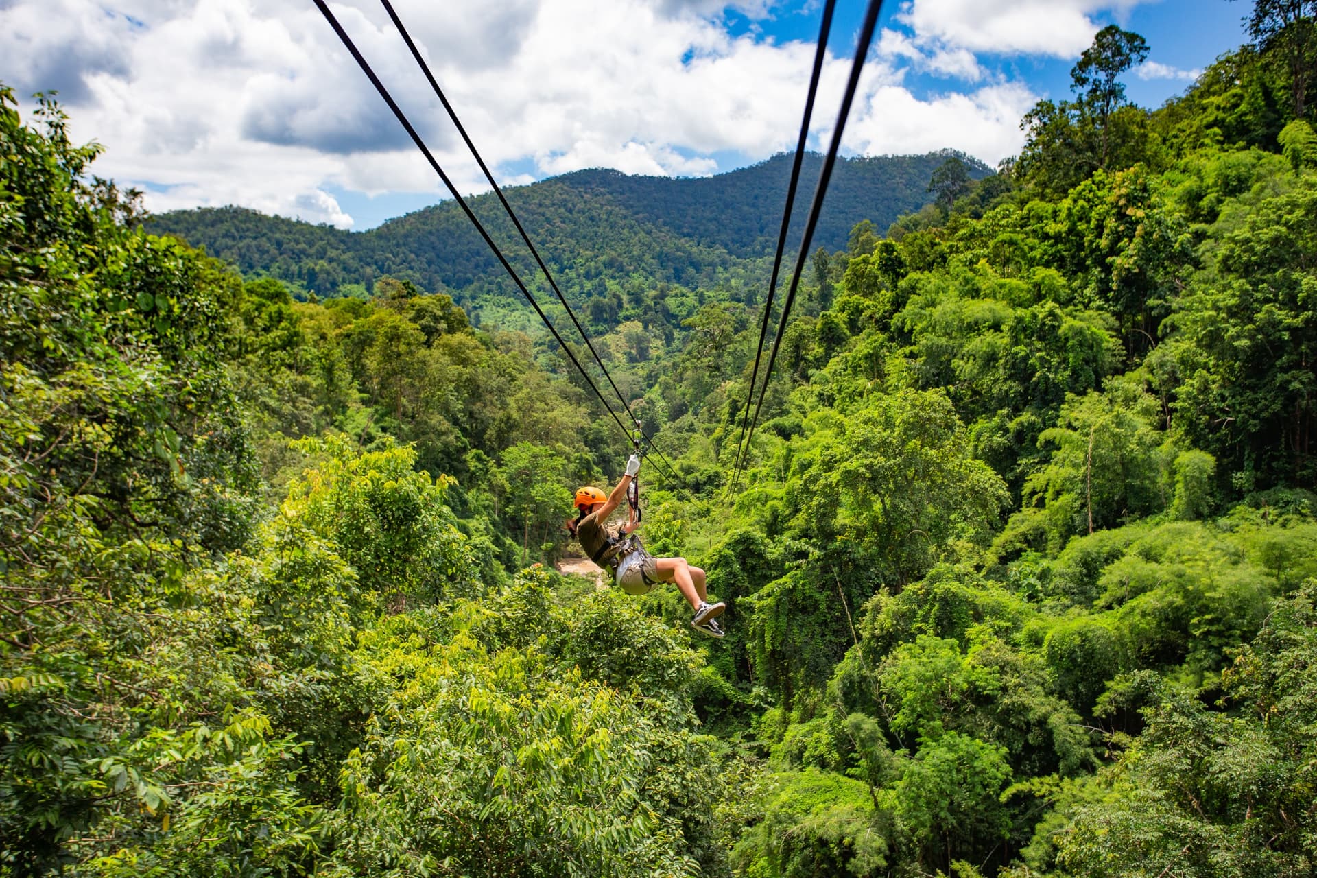 Faire de la Tyrolienne à Chiang Mai